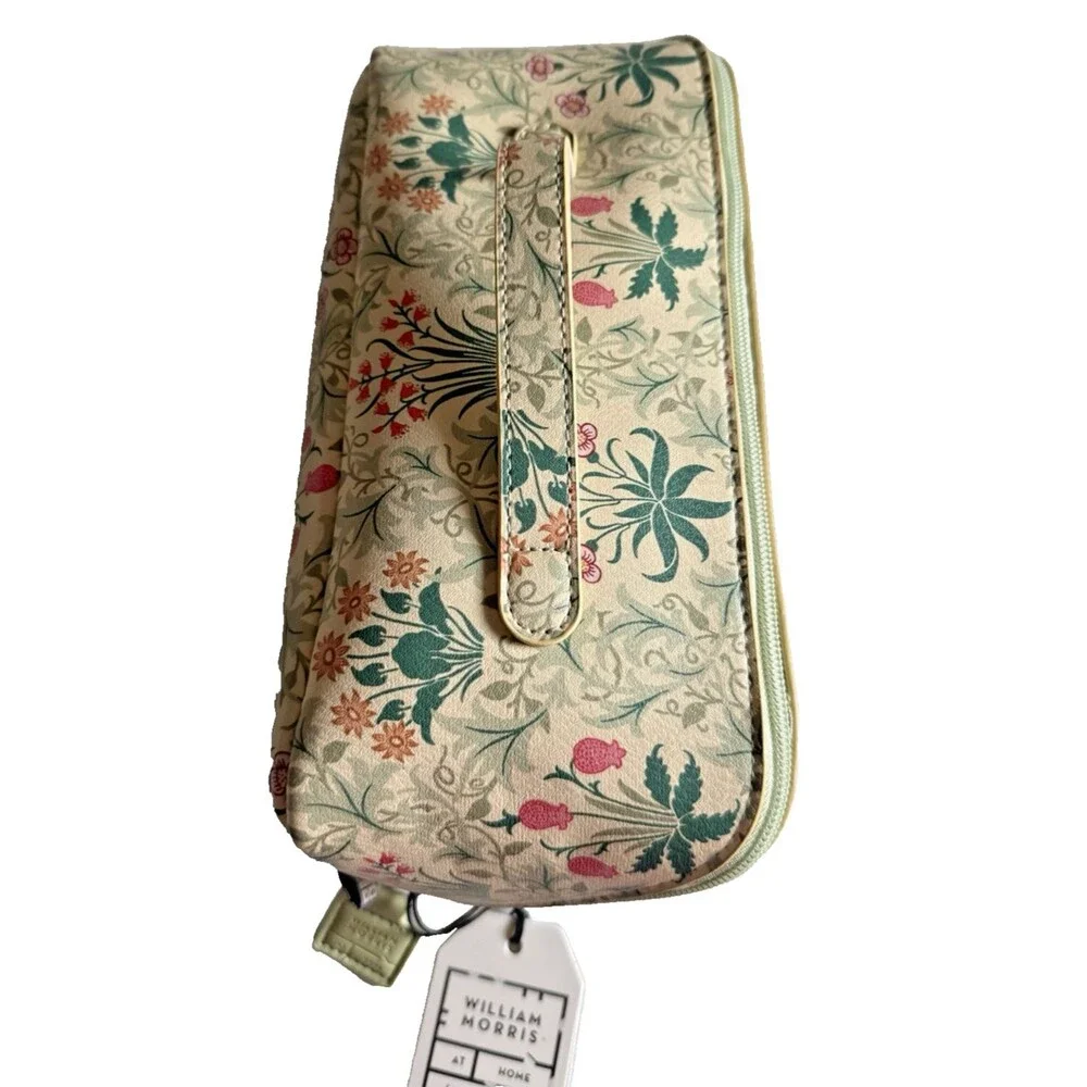 William Morris Celandine Green Beauty Washbag Toiletry Make-Up Bag Travel Bag